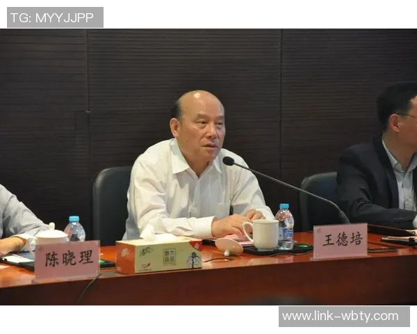 斯波谈哈克斯身体状态与技术提升关键在于增强决策能力